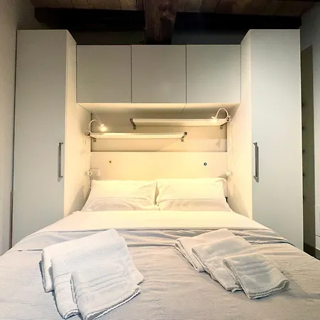 Niki O. Apartments Parma Zimmer foto