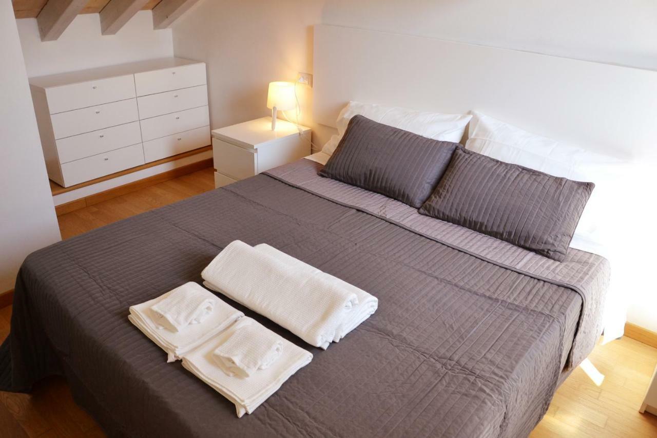 Niki O. Apartment
