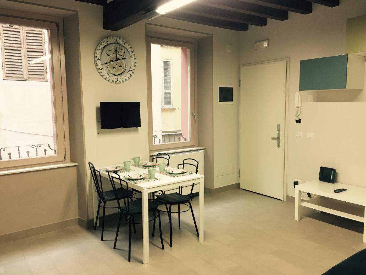 Niki O. Apartment Parma