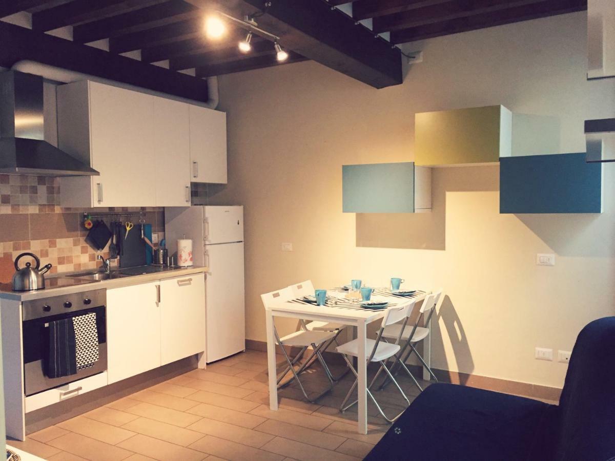 Niki O. Apartment